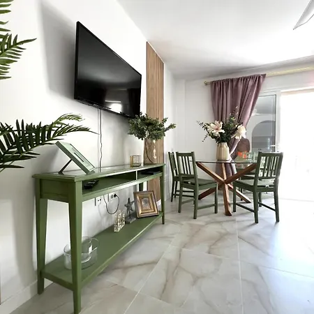 New! Sea View With Aircon In Center Of Americas Плая-де-лас-Америкас