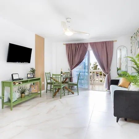 New! Sea View With Aircon In Center Of Americas