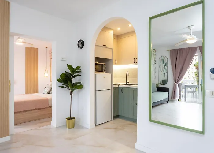 New! Sea View With Aircon In Center Of Americas Appartamento